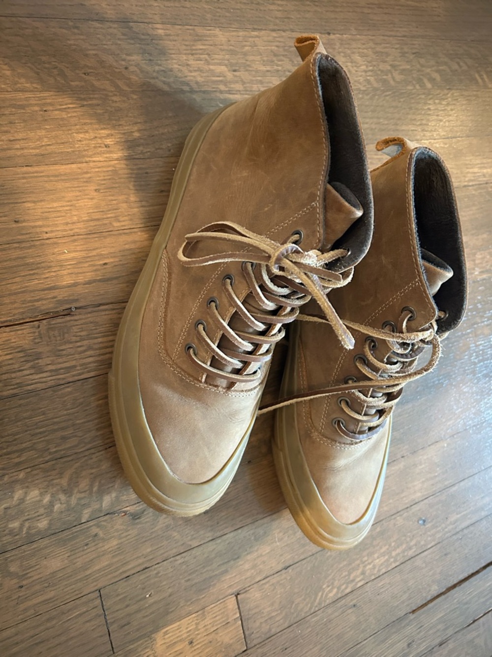 SeaVees Brown Leather Chukka-Style High Tops